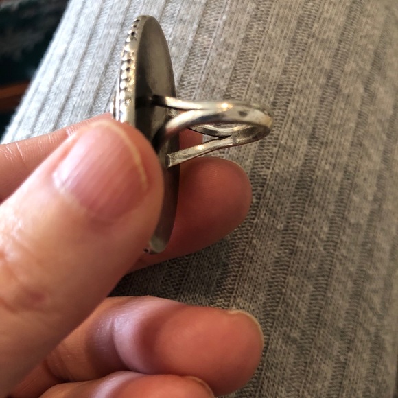 J Tsethlikai sterling mop butterfly ring - Picture 5 of 6